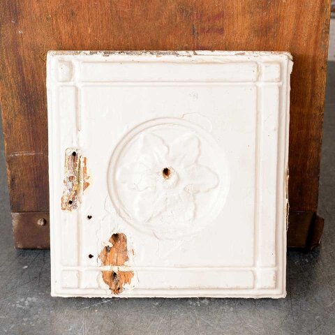 Antique Wood Rosette Interior Trim Block