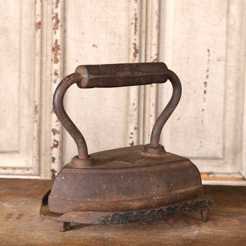 #55495 Antique Cast Iron Sad Flat Iron & Trivet Stand image 5