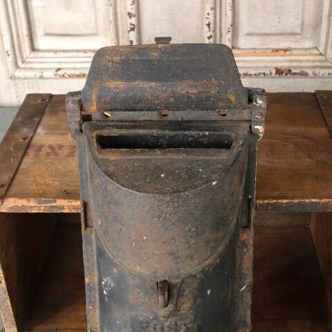 #55517 Antique Cast Iron POST BOX Mailbox image 4