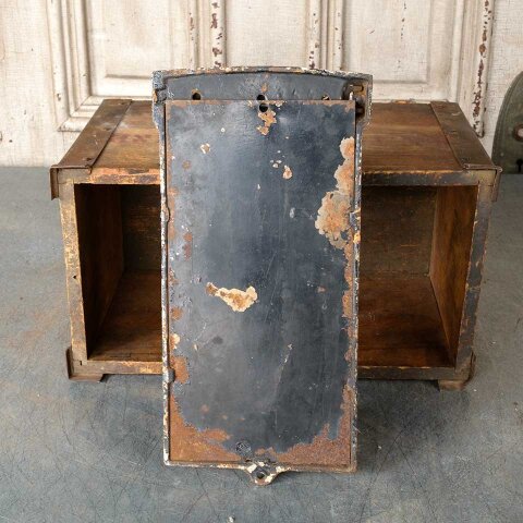 #55517 Antique Cast Iron POST BOX Mailbox image 7
