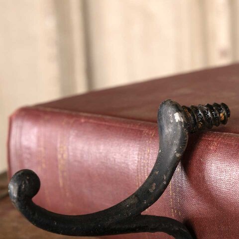 #55528 Salvaged Antique Cast Iron Wall Hook image 3