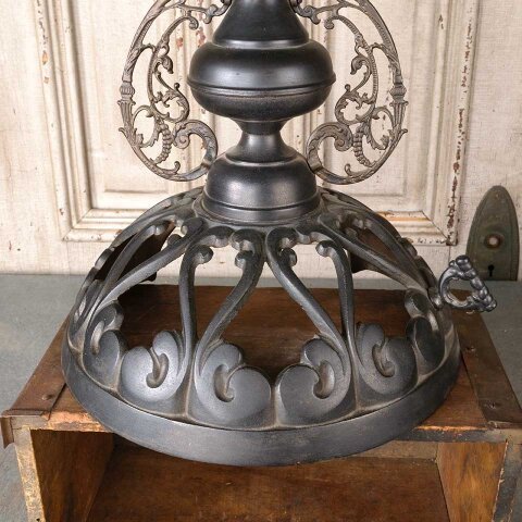 #55568 Ornate Antique Cast Iron Parlor Stove Topper image 5