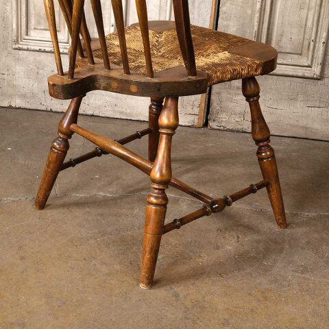 #55570 Antique Windsor Rush Bow Back Chair image 7