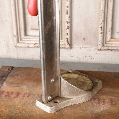 #55580 Vintage Table Top Bottle Cap Press image 6