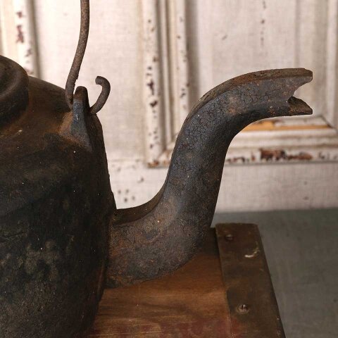 #55582 Antique Cast Iron Stove Kettle image 5