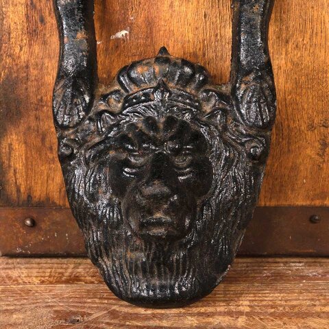 #55912 Cast Iron Lion Garden Urn Planter Handle image 4