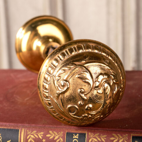 #7813 Antique Russell & Erwin De Bercy Doorknobs image 5