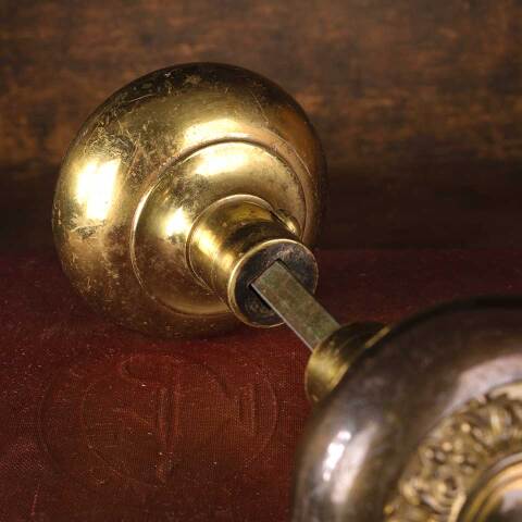 #7821 Antique Ornate Brass Doorknobs Hardware image 6