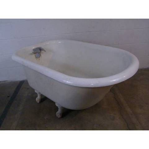 #8877 30x48 Antique Cast Iron Clawfoot Bathtub image 2
